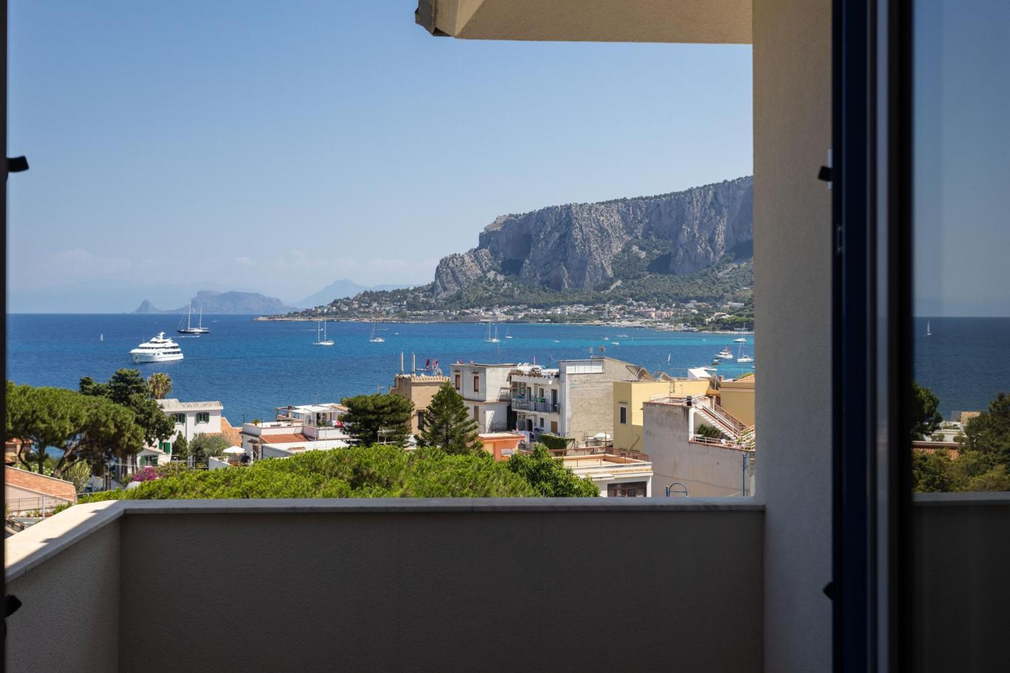 Mondello Glam Hotel & Terrace Eksteriør billede