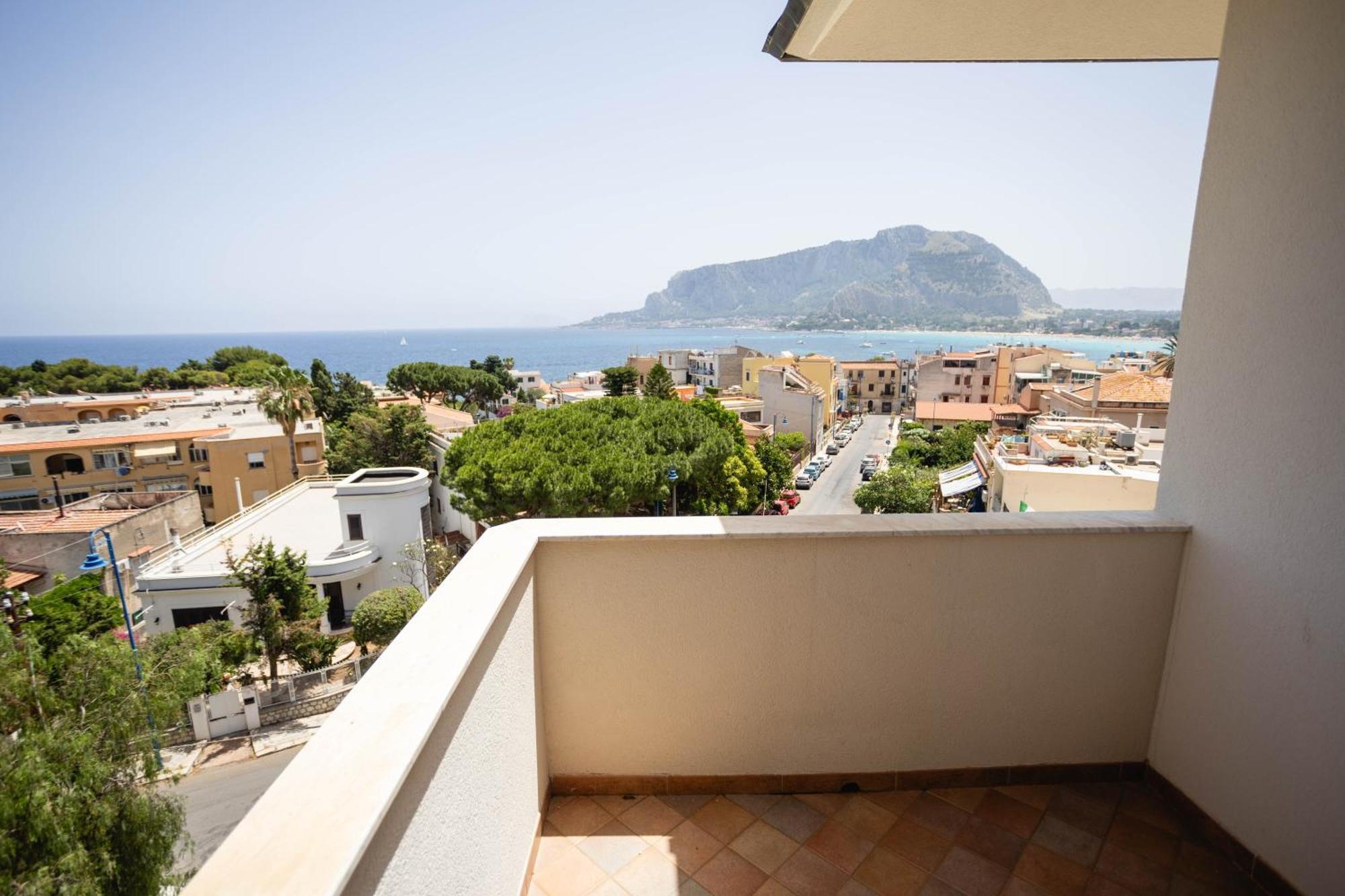 Mondello Glam Hotel & Terrace Eksteriør billede